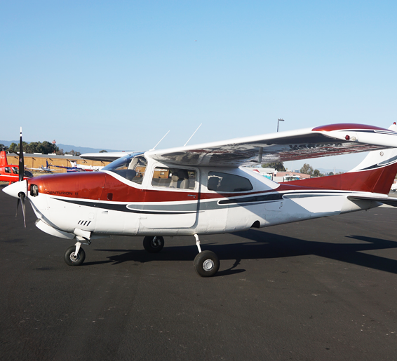 Cessna T210 Flight